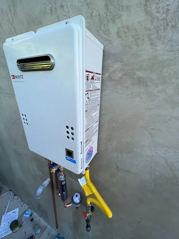 Tankless water heater installation for Kaywood Gardens homes
